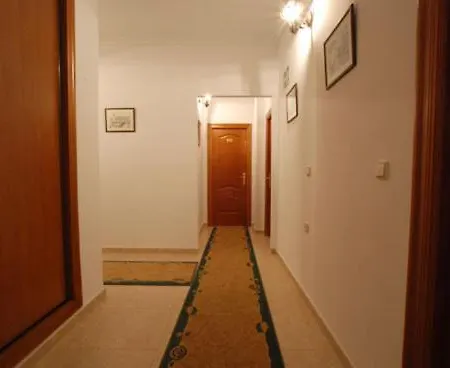 Πανσιόν El Puente *
